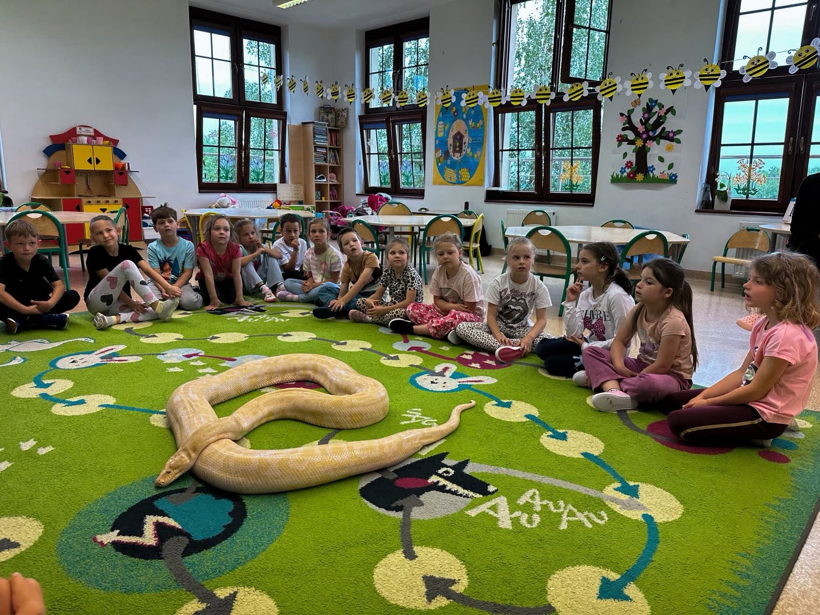 Lekcja przyrody u przedszkolaków w Modlnicy