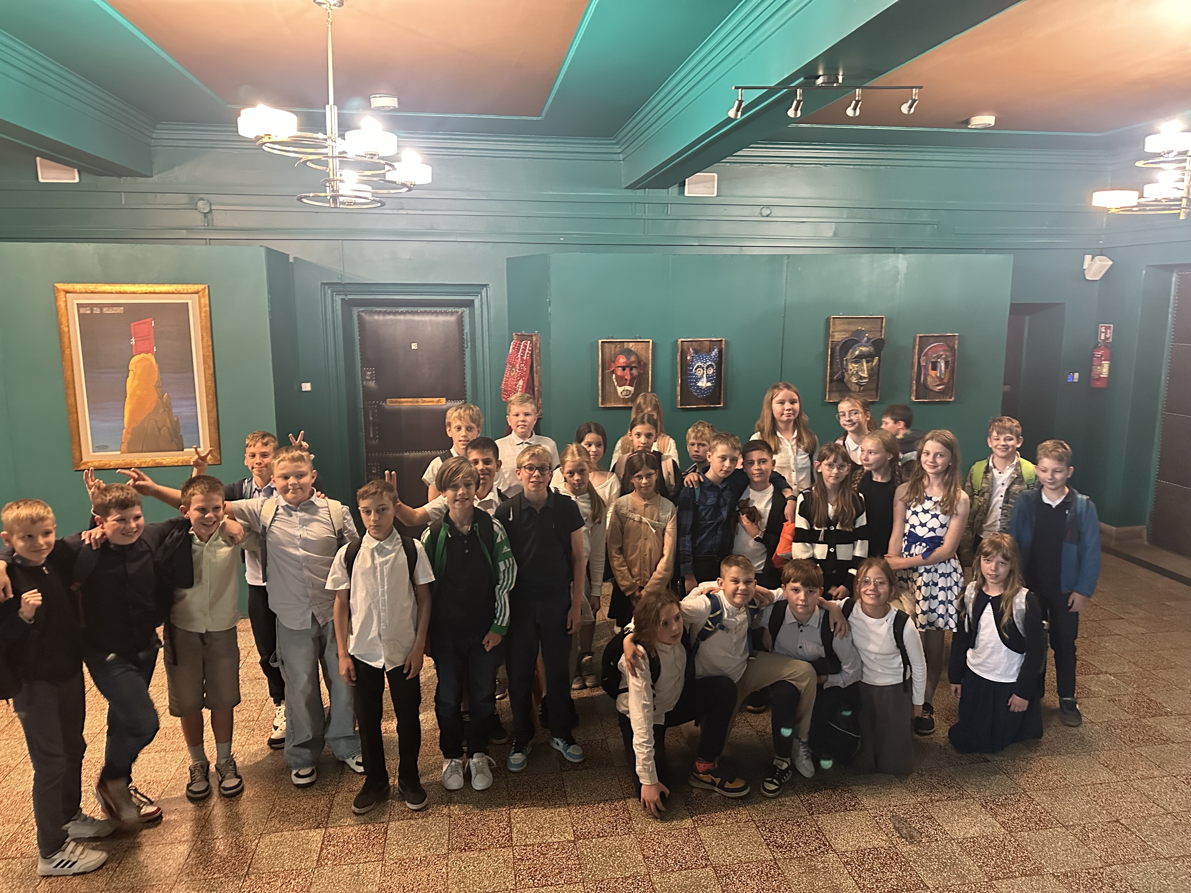 Teatralna przygoda klasy 4A i 4B
